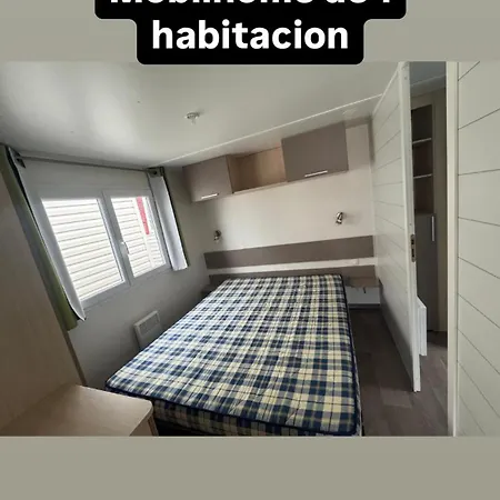 Rural Coral Apartment *